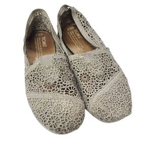 Toms Shoes Womens 6.5 Tan Crochet Lace Slip On Flats Alpargata
